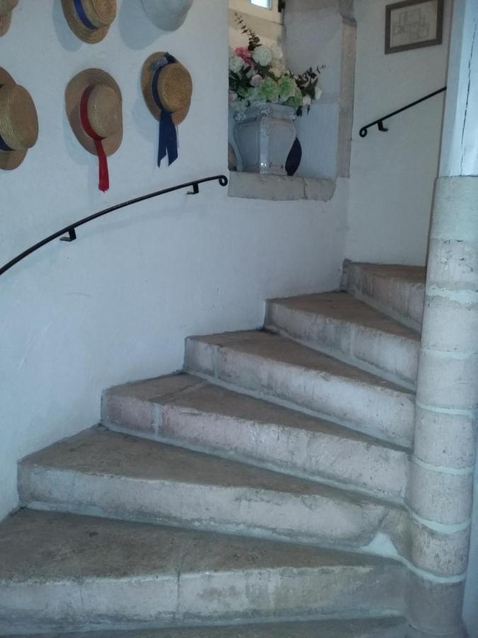 Chez Zaza Bed and Breakfast Stigny Buitenkant foto